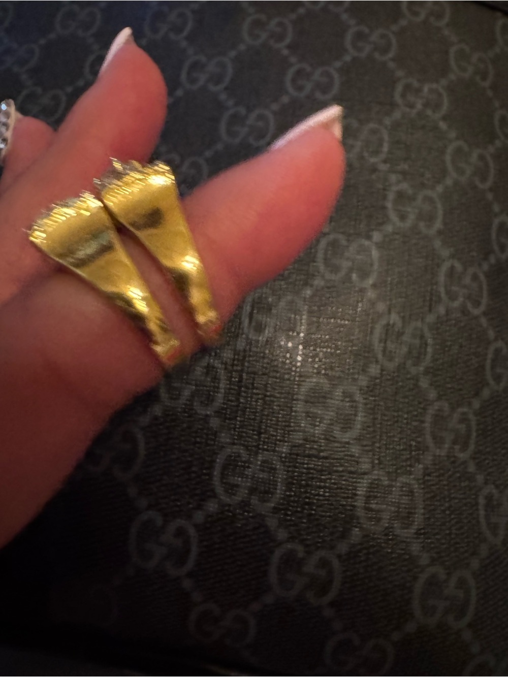 Gold Crystal Statement Rings - Elegant Women's Jewelry - Picture 3 of 4